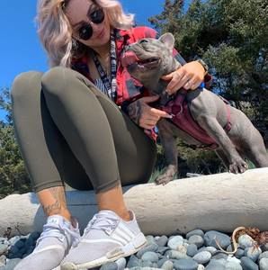 Meet your Posher, Karleigh